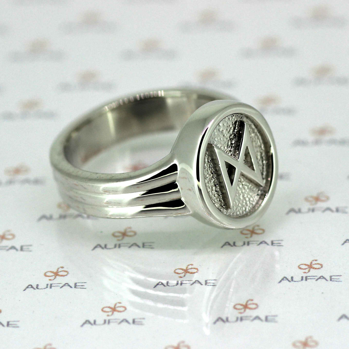 Aufae Dagaz Rune Ring in Sterling Silver