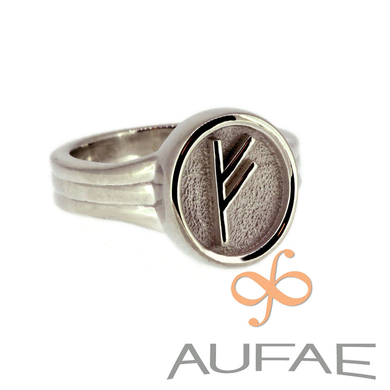 Aufae Fehu Rune Ring in Sterling SIlver